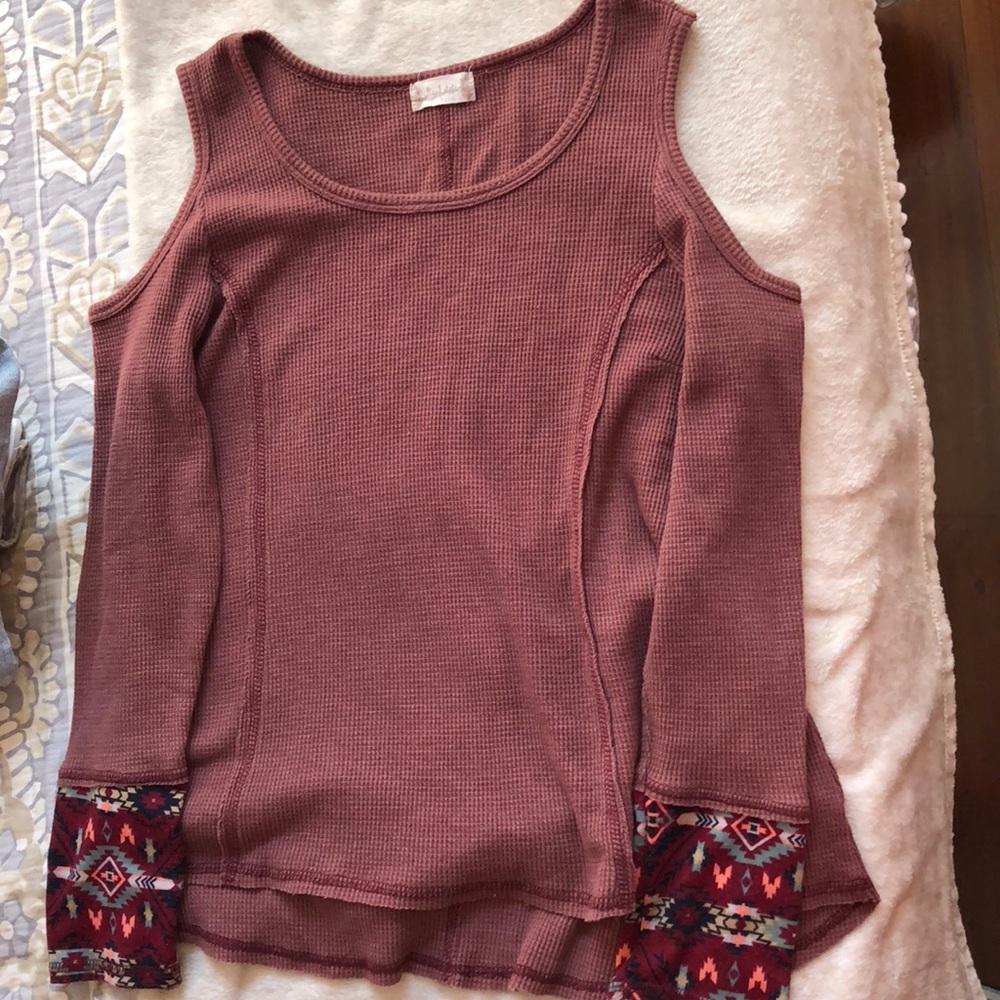 Cold Shoulder sweater/Top